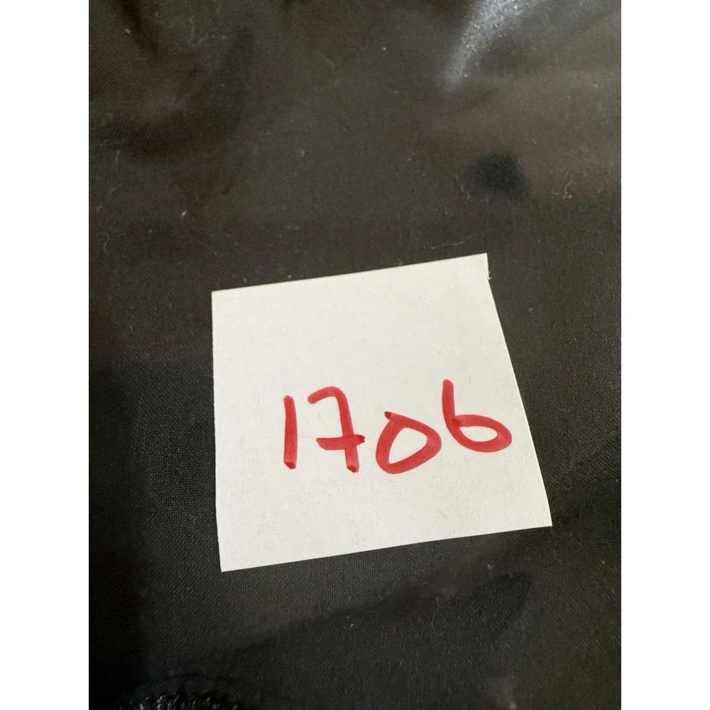 Lululemon Run a Marathon Singlet in Black Size‎ 6